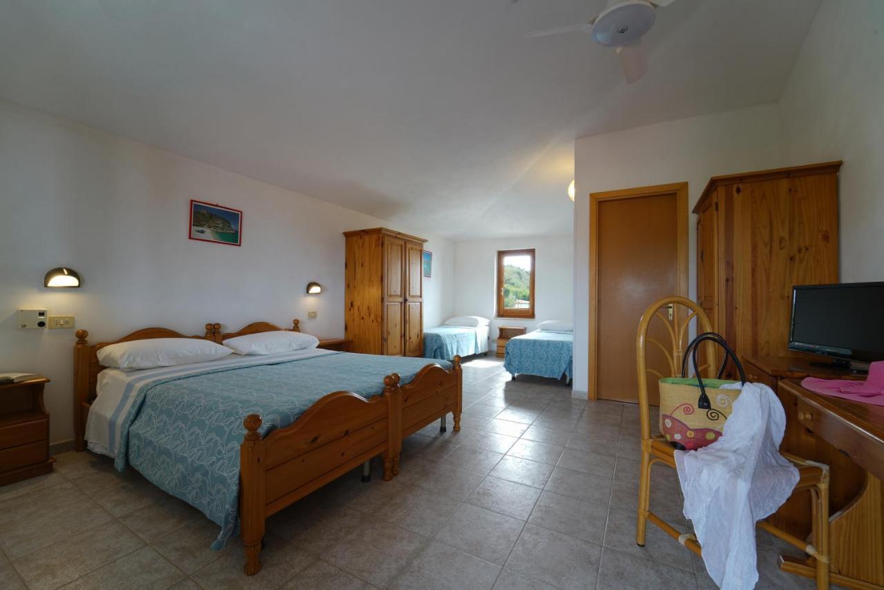 Villaggio Torre Ruffa Robinson Капо-Ватикано Екстер'єр фото